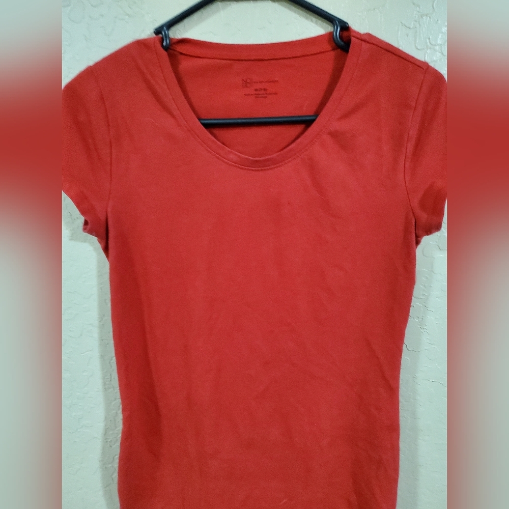 T- shirt